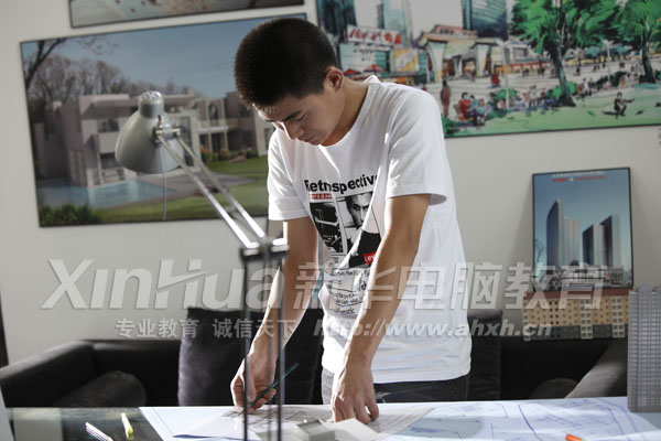 ���������A�W�õļ��ܣ��{������и��Ŭ�����S�p�F�ɞ�һ����ʽ�Ľ����OӋ�������F(xi��n)�������D(zhu��n)׃���D���S�p�F�ڹ���