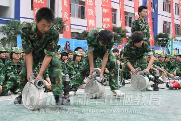 �����ݾ� ������R