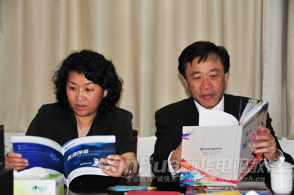 �fУ�L(zh��ng)�ͷ����J(r��n)����x���A�Y��