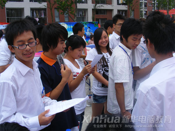 ��Ҡ����˽������F��һ��������