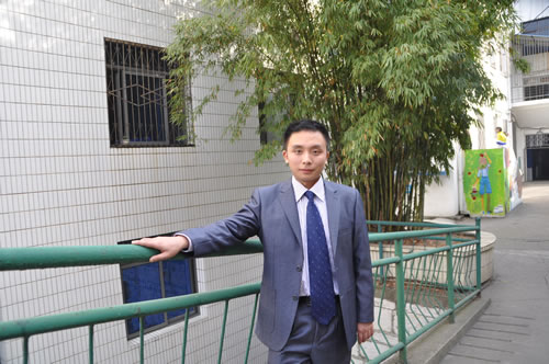 安徽新華電腦專修學(xué)院—貴州新華優(yōu)秀學(xué)子姚順航