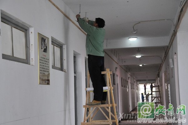 ����ʩ���ˆT��ץ�o�r�gͶ�빤��