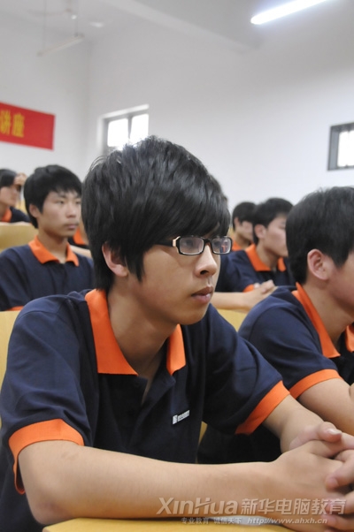 �ƣ��@λͬ�W(xu��)����ı����ώ��ľ����v��������