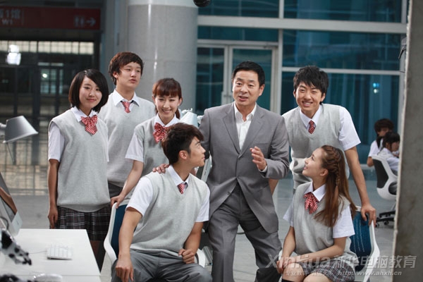 人生沒(méi)有失敗,只有不斷地努力向前