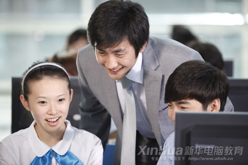 新華“雙師型”老師手把手教學