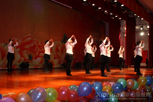 ���������Z�赸ԏ��ˌ������ĸУ�ĸм�֮��