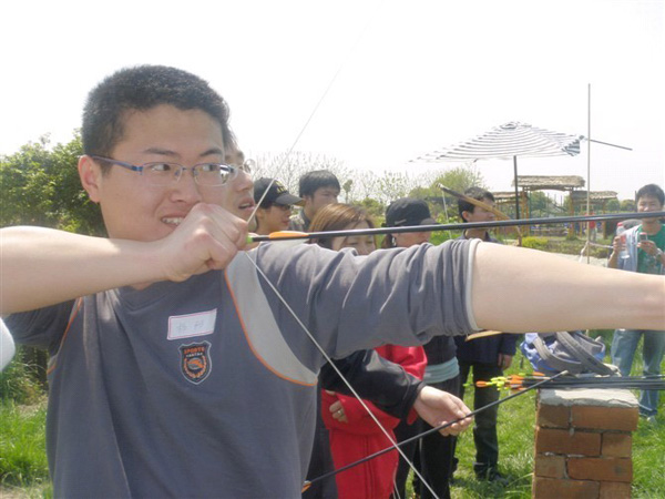 安徽新華電腦專修學院杰出學-楊陽