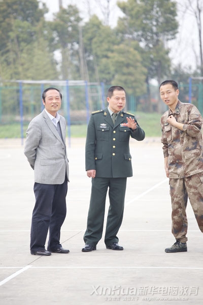 ��Ժ�OԺ�L���܊܊�ٌW(xu��)Ժ�I(l��ng)��(d��o)һ������ӑՓ�˴�(li��n)�x��