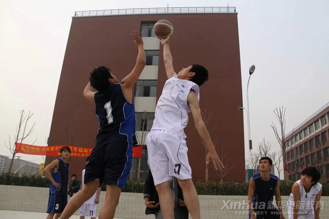 安徽新華電腦專修學院